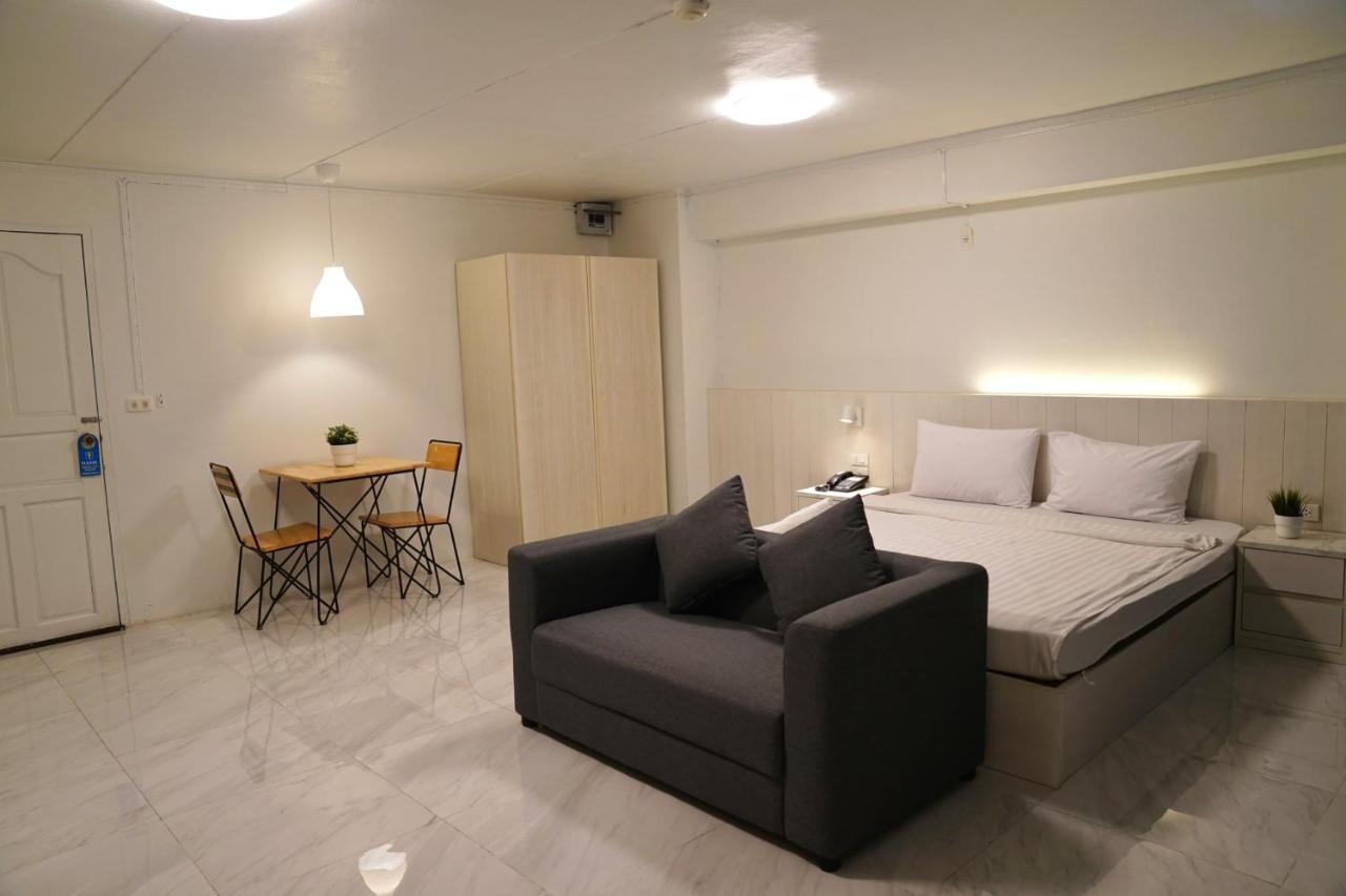 Viewplace Mansion Ladprao 130 Bangkok Extérieur photo